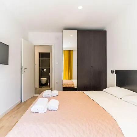 Lapad Bay Luxury