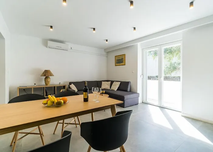 Lapad Bay Luxury Apartament *