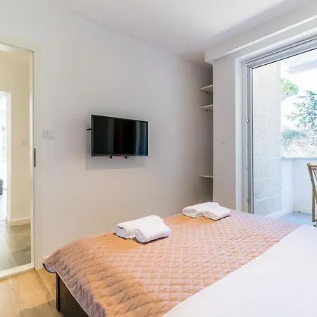 Lapad Bay Luxury 아파트